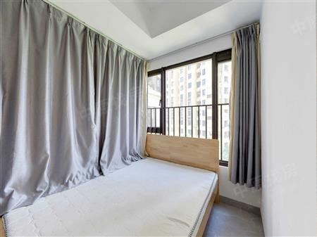 深城投中心公馆（深城投·中心公馆）-次卧