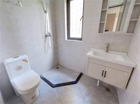 深城投中心公馆（深城投·中心公馆）-卫生间