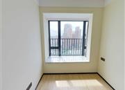 勤诚达前海世界-主卧