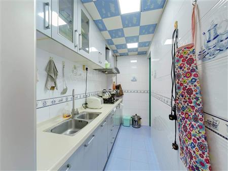 皇御苑B区-厨房