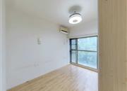 海怡东方花园-主卧