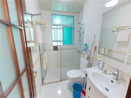 滨海之窗花园-卫生间