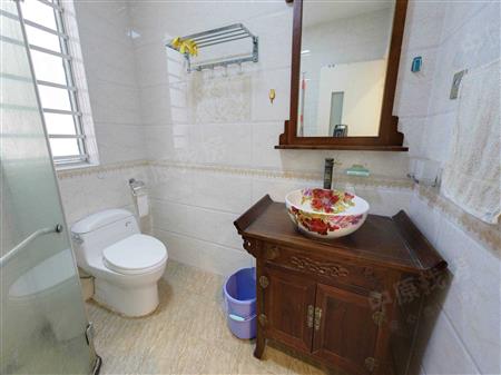 国城花园-卫生间