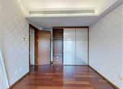 十五峯花园-主卧