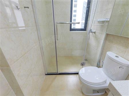 半岛城邦花园一期-卫生间