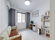 半岛花园B区-主卧