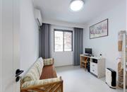 半岛花园B区-主卧