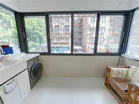 半岛花园B区-阳台