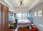 德润荣君府-主卧