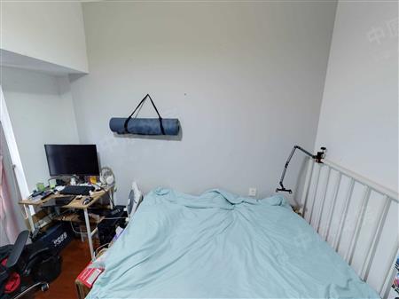 德润荣君府-次卧