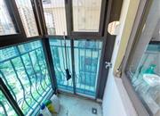 英郡年华花园（一期）-阳台