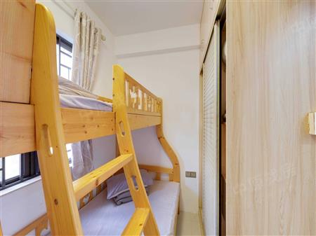 大冲都市花园-次卧