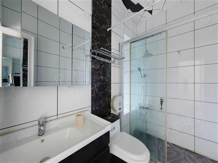 星河时代-卫生间