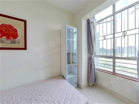 翠枫豪园（二期湖光山舍）-次卧