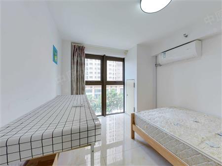 龙光玖云著大楼-次卧