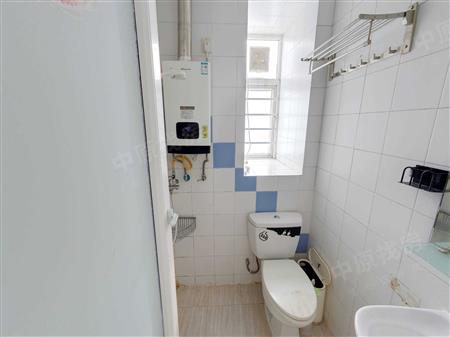 新天地名居-卫生间