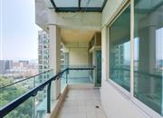 倚山花园（三期）-阳台