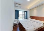 颐安都会中央花园（三期）-主卧