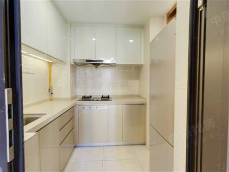 颐安都会中央花园（三期）-厨房