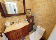 倚山花园（一期）-卫生间