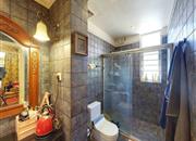 倚山花园（一期）-卫生间