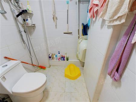 大世纪花园-卫生间