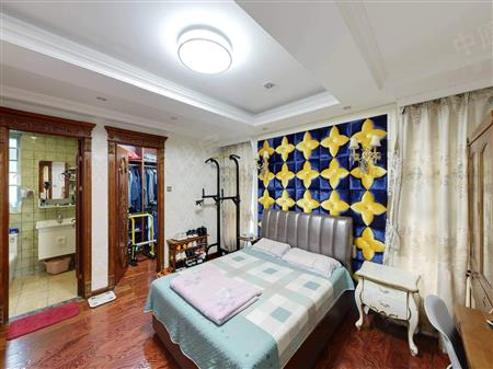 倚山花园（一期）-次卧