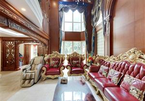 梧桐山下独栋别墅，上下三层，前后私家花园，万科物业