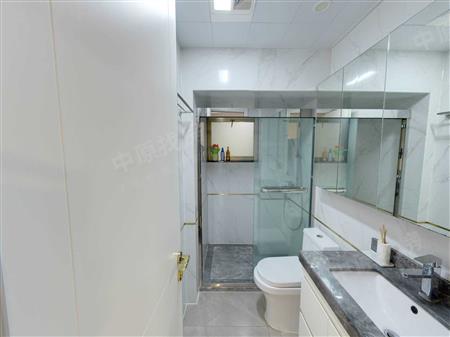 华润城润府一期-卫生间