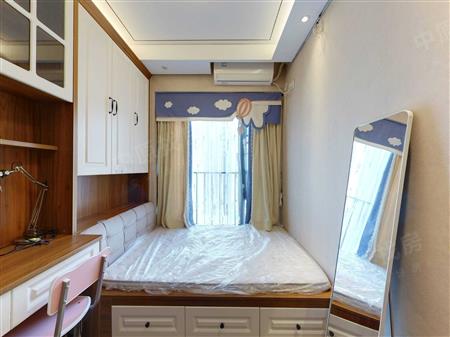 宝能城花园-次卧