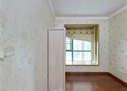 香域中央花园-次卧