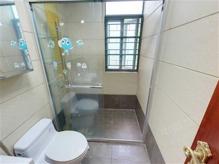 香域中央花园-卫生间