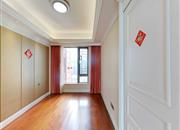 恒裕滨城花园（二期）-次卧