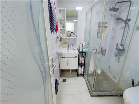 鹏兴花园（二期）-卫生间