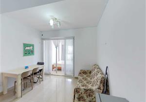 户型方正 使用率高 近地铁 配套成熟 价格可谈