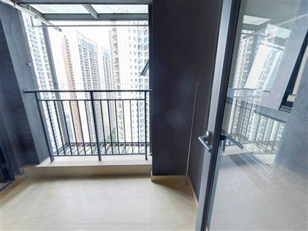 佳兆业城市广场（二期）-阳台