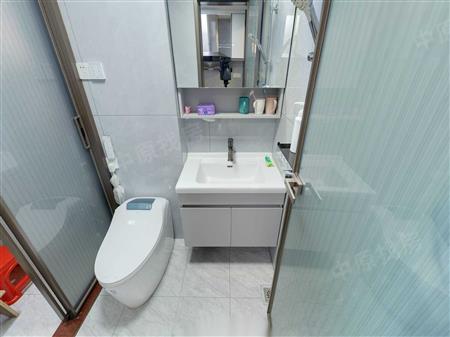 晗山悦海城-卫生间