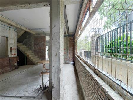 金众云山栖-阳台