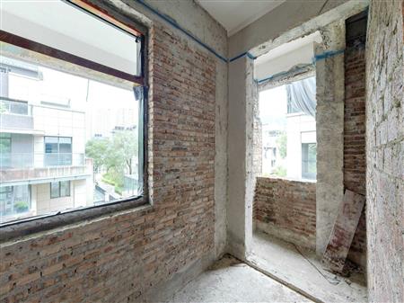 金众云山栖-卫生间