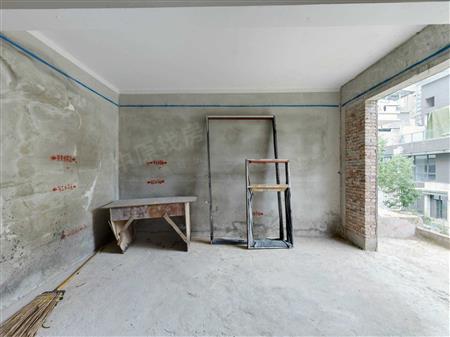 金众云山栖-主卧