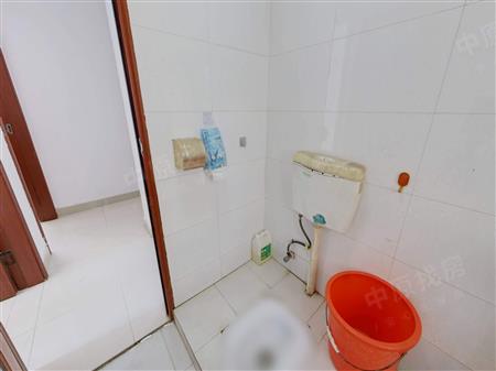 京南华庭-卫生间