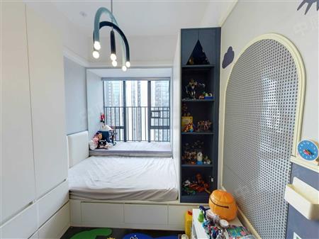 华润城润府二期-次卧