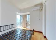 布吉中心花园-主卧