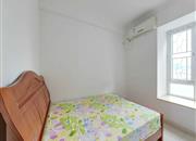 俊峰丽舍花园-次卧