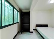 新港鸿花园-阳台