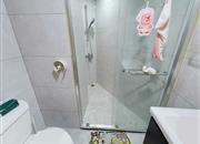 新港鸿花园-卫生间