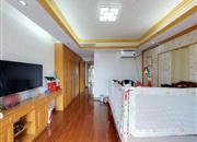 浪琴半岛花园-主卧