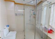 浪琴半岛花园-卫生间