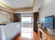 浪琴半岛花园-主卧