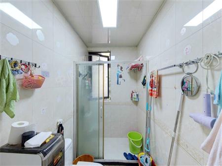 桐林花园-卫生间